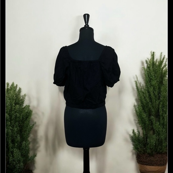 Universal Thread Black Puff Sleeve Blouse - Picture 2 of 4